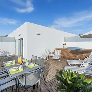 Penthouse Rosas 1c Apartment